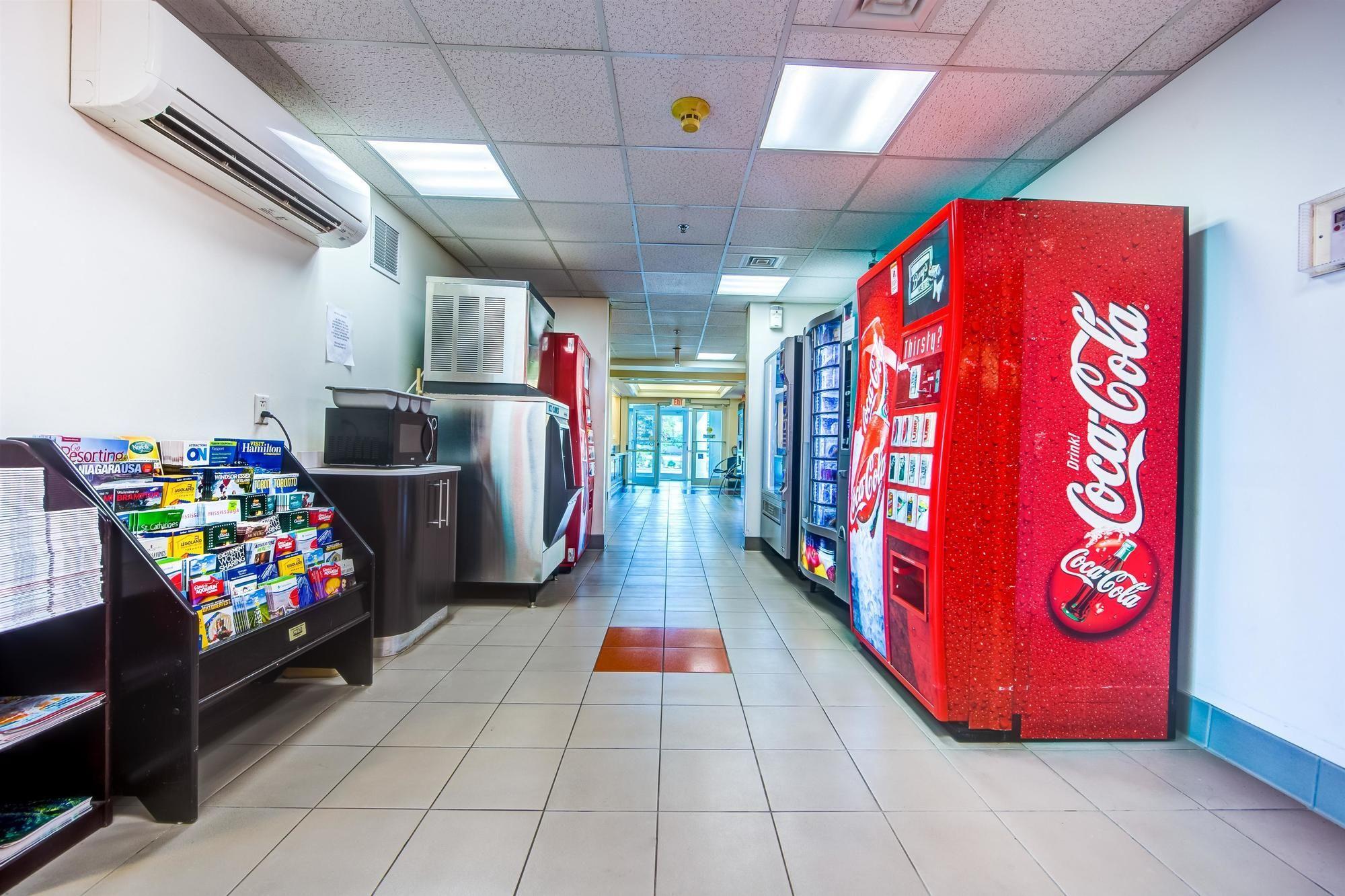 Motel 6-Burlington, On - Toronto West - Oakville 외부 사진
