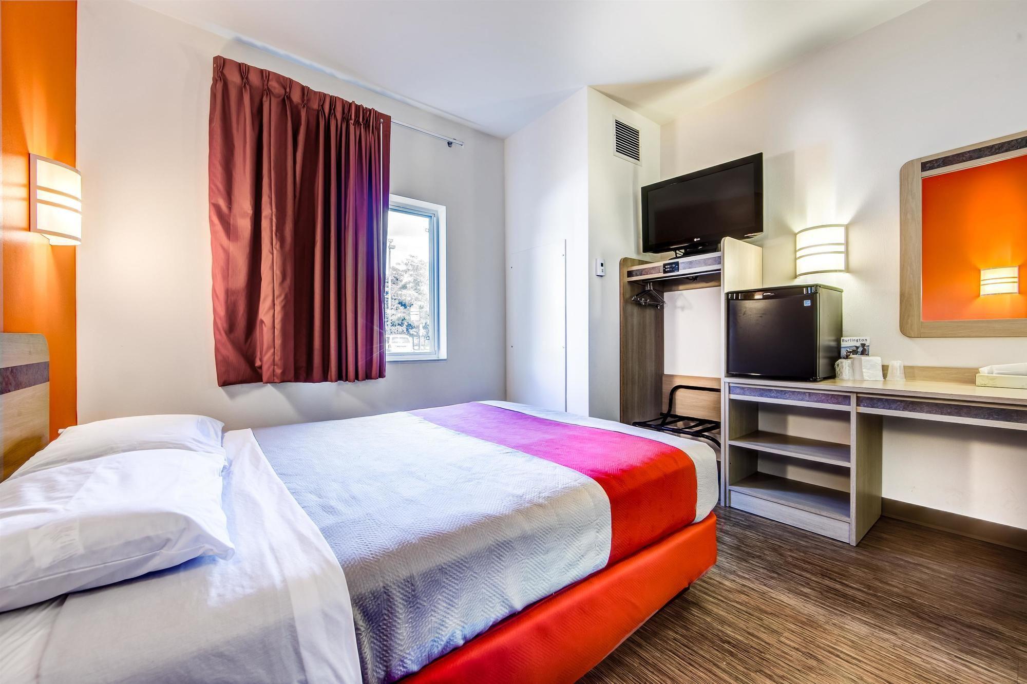 Motel 6-Burlington, On - Toronto West - Oakville 외부 사진