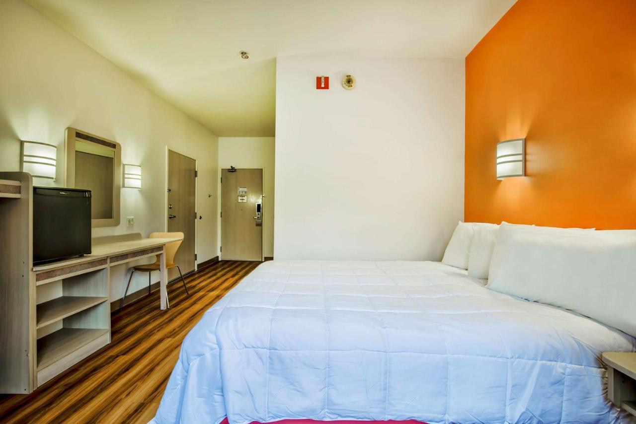Motel 6-Burlington, On - Toronto West - Oakville 외부 사진