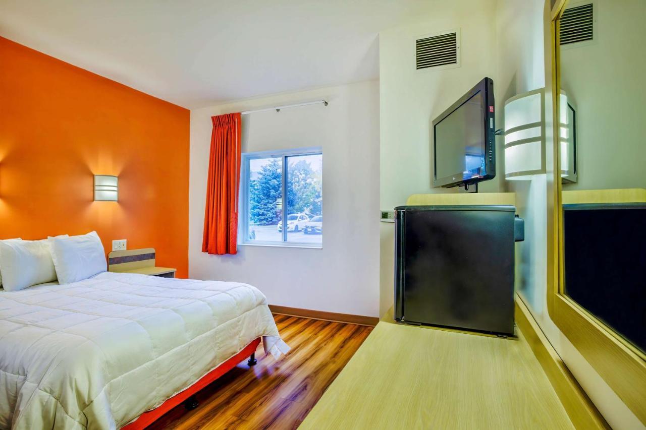 Motel 6-Burlington, On - Toronto West - Oakville 외부 사진