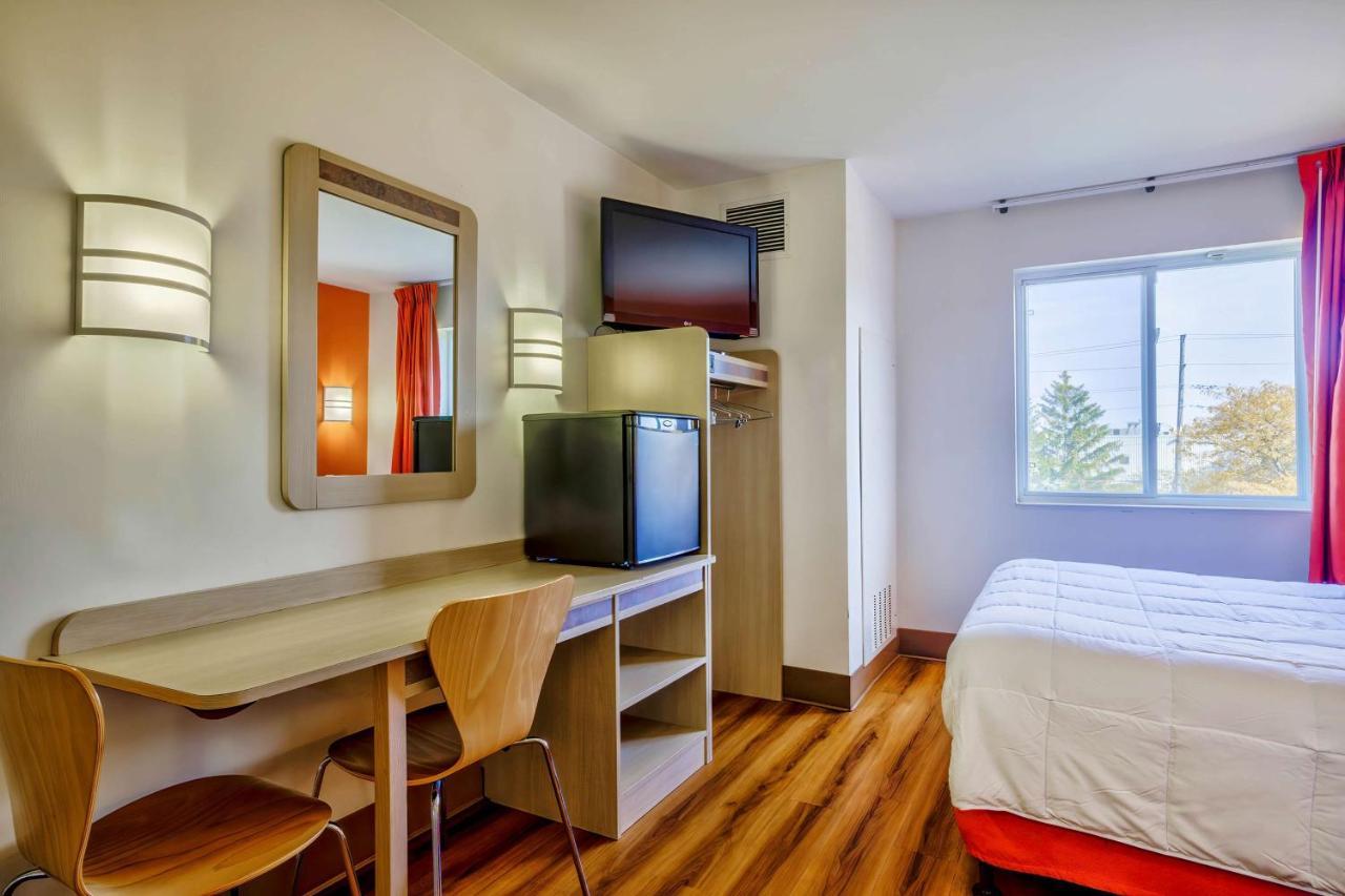 Motel 6-Burlington, On - Toronto West - Oakville 외부 사진