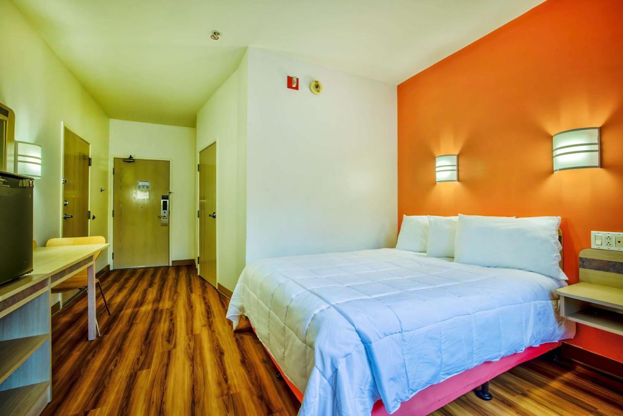 Motel 6-Burlington, On - Toronto West - Oakville 외부 사진