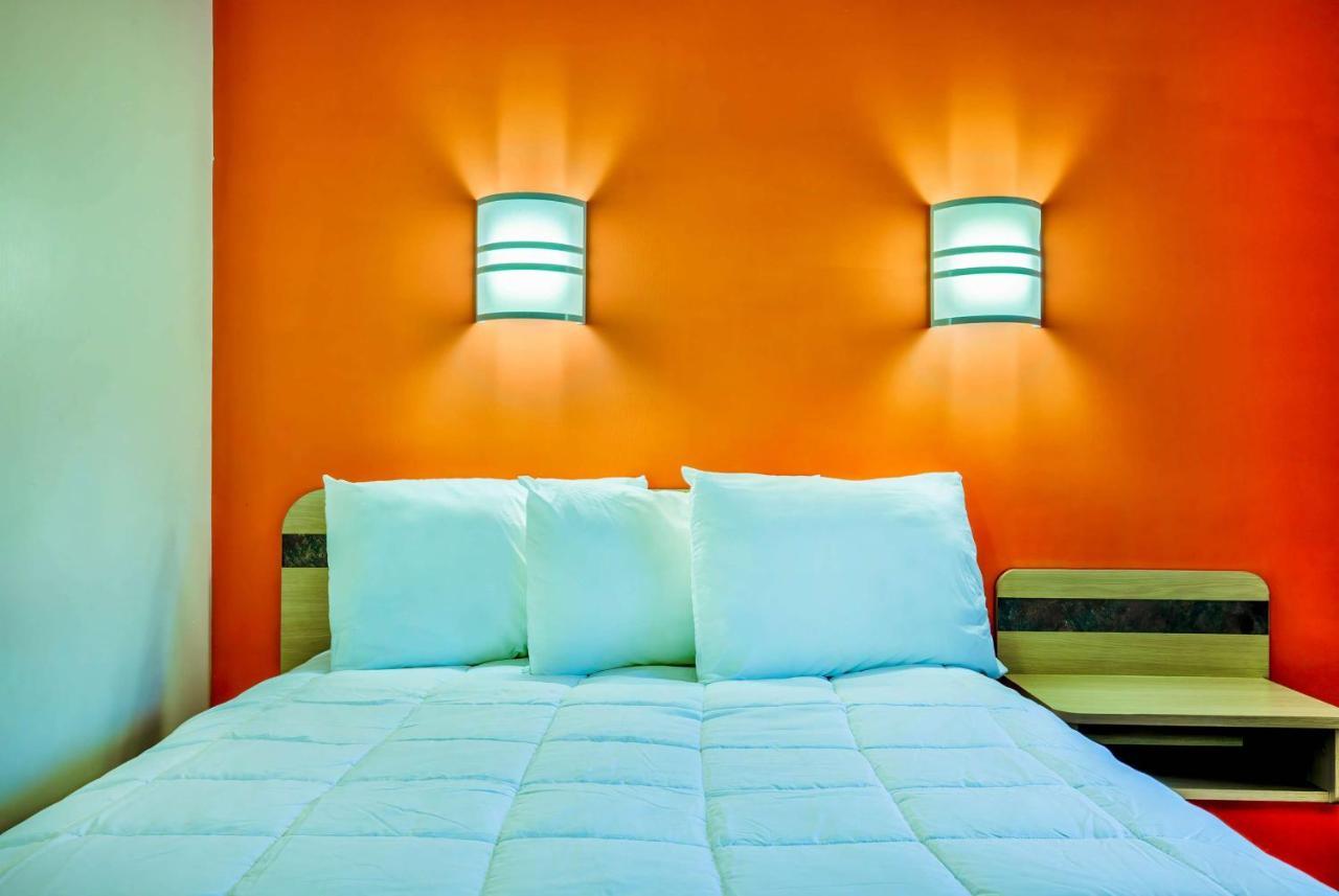 Motel 6-Burlington, On - Toronto West - Oakville 외부 사진