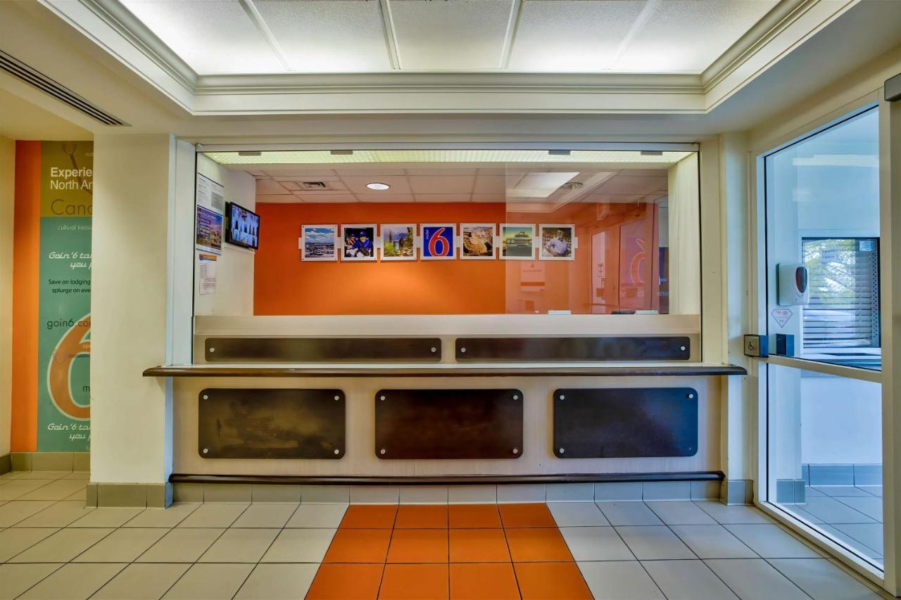 Motel 6-Burlington, On - Toronto West - Oakville 외부 사진
